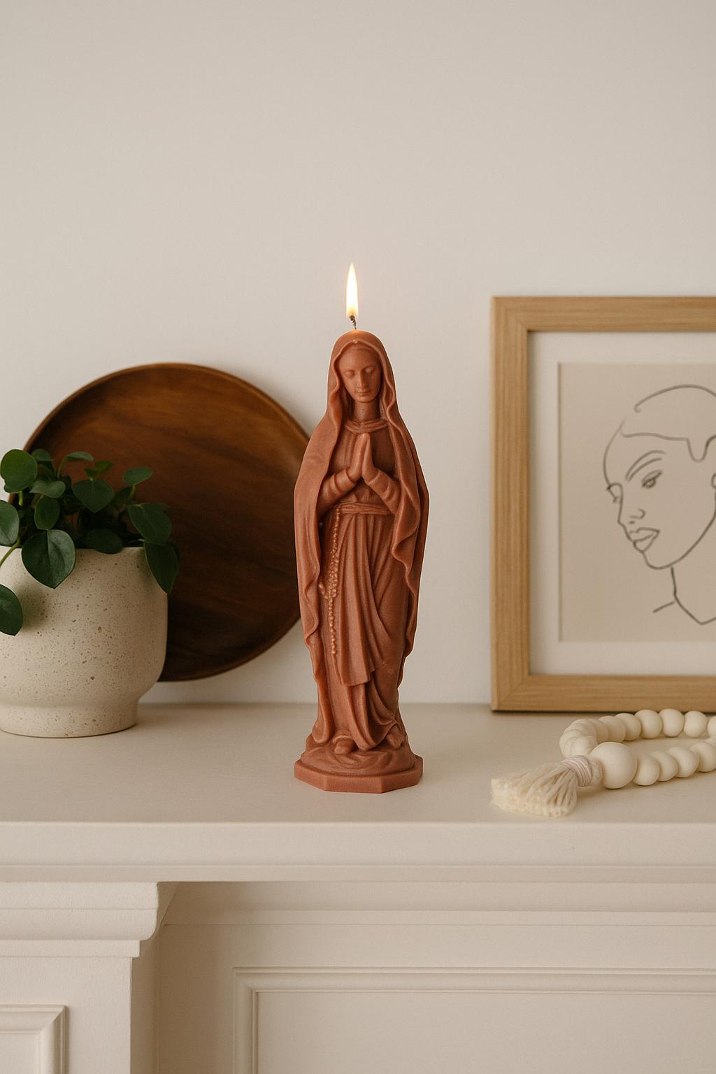 Madre Divina